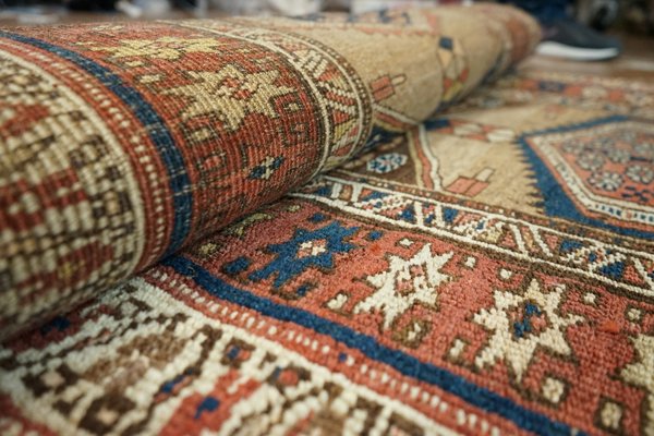 Où participer à des ateliers de fabrication de tapis traditionnels en Iran?
